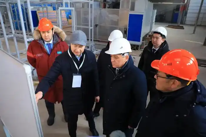 В Карагандинской области создают алюминиевый кластер (5)