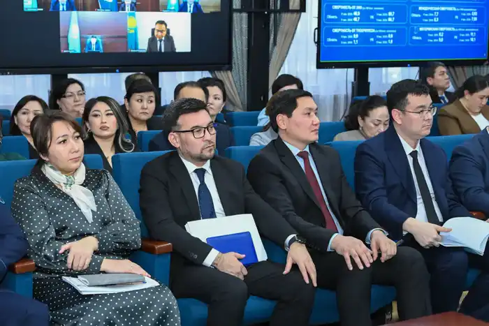 Обсуждены вопросы развития социальной сферы (9)