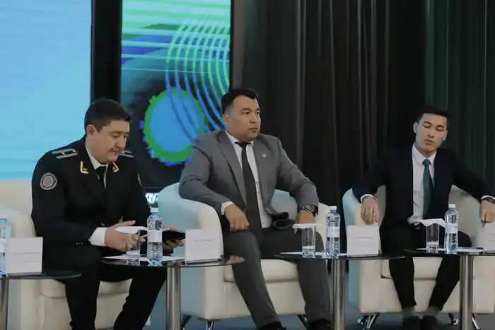 «Закон и порядок»: в Алматы проведено более 300 мероприятий по формированию правовой культуры среди молодежи (3)