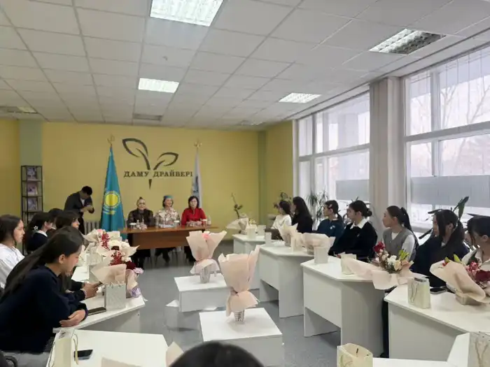 Синергия студентов и школьников в Астане: новые горизонты казахстанской парфюмерии Павлодаре