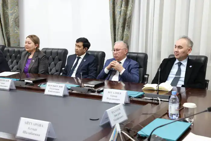 В Высшем Судебном Совете состоялось аппаратное совещание, посвящённое конституционным реформам и деятельности Конституционной комиссии Павлодаре