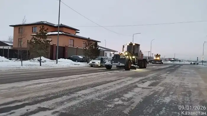 Более двух миллионов кубометров снега вывезли из Астаны с начала зимы (7)