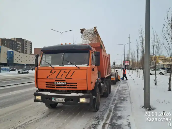 Снегопад в Астане вывезено более 23000 кубометров снега за ночь Павлодаре