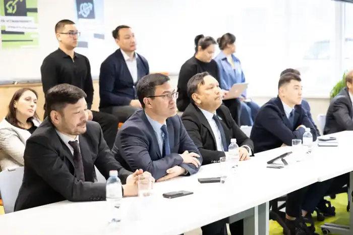 77 миллионов звонков: кто стоит за блокировкой? Павлодаре