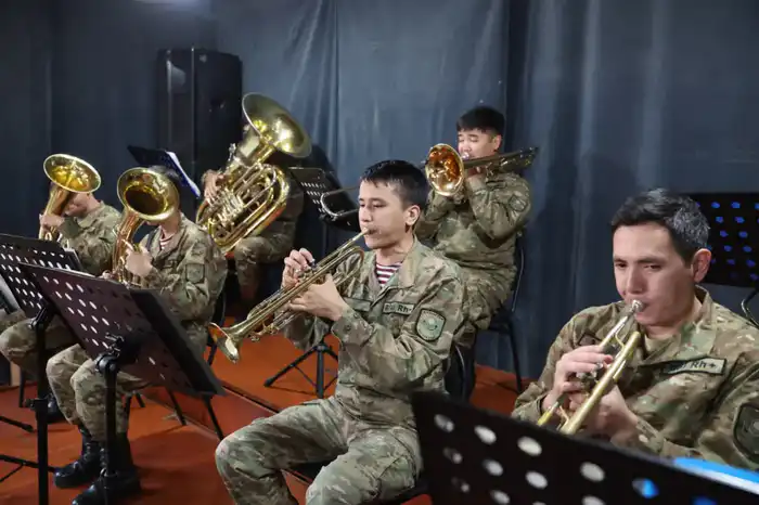 Служба как путь к мечте: военнослужащий Национальной гвардии реализовал мечту о военном оркестре (6)