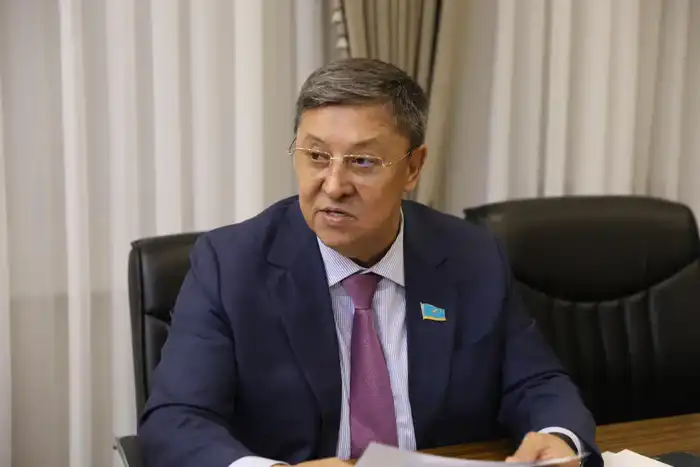 На перекрестке будущего: Асхат Шахаров и Амангельды Нугманов прокладывают курс для Актюбинской области Павлодаре