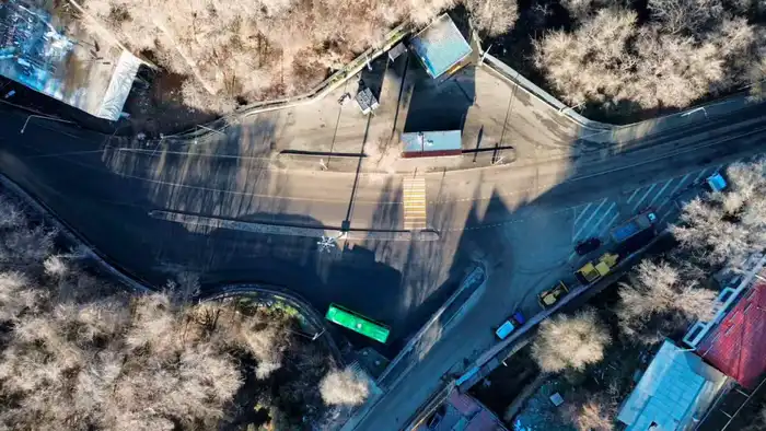 В Алматы создадут новые условия для водителей автобусов с помощью строительства 20 конечных остановок с комнатами отдыха Павлодаре