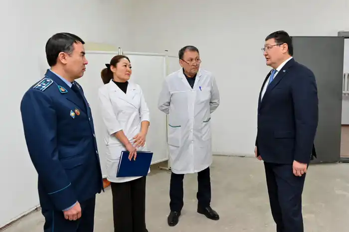 Аким области посетил объекты Департамента полиции (6)