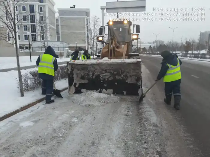 Горожане Астаны призваны к осторожности в условиях зимних снегопадов Павлодаре