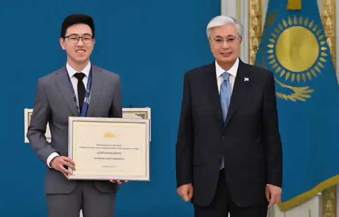 Максим Цой: серебряный призёр Международной олимпиады по информатике из Казахстана Павлодаре