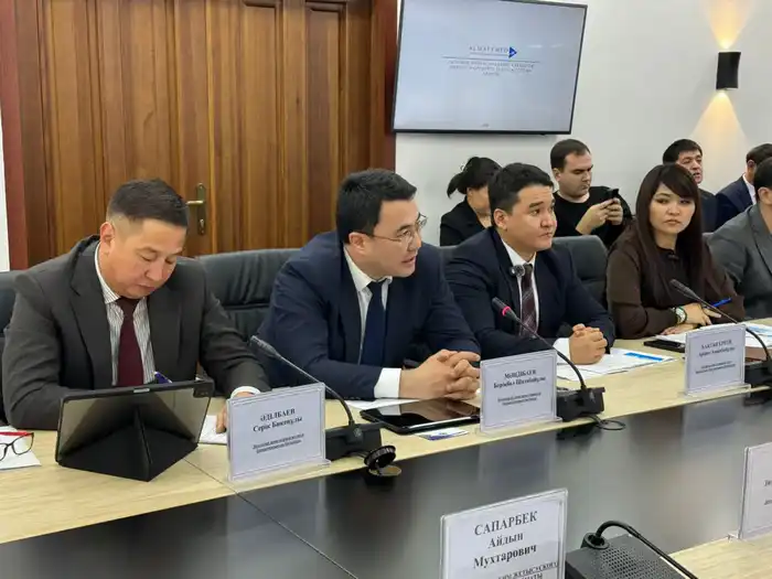 Новые экологические инициативы в Жетысуском районе Алматы: Обсуждение правил охраны атмосферного воздуха Павлодаре