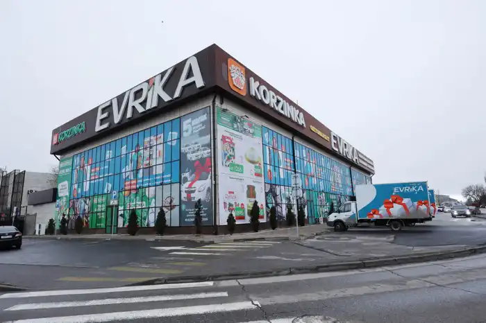 Ербол Карашукеев проверил цены в торговых сетях Павлодаре