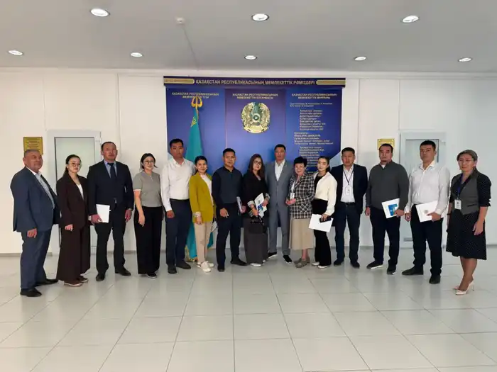 16 сентября 2025 года состоялось первое заседание Клуба молодых избирателей, созданного при Атырауской областной территориальной избирательной комиссии (4)