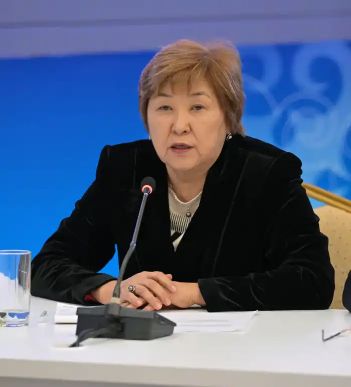 Глава региона Асаин Байханов отчитался перед областным общественным советом и маслихатом (10)