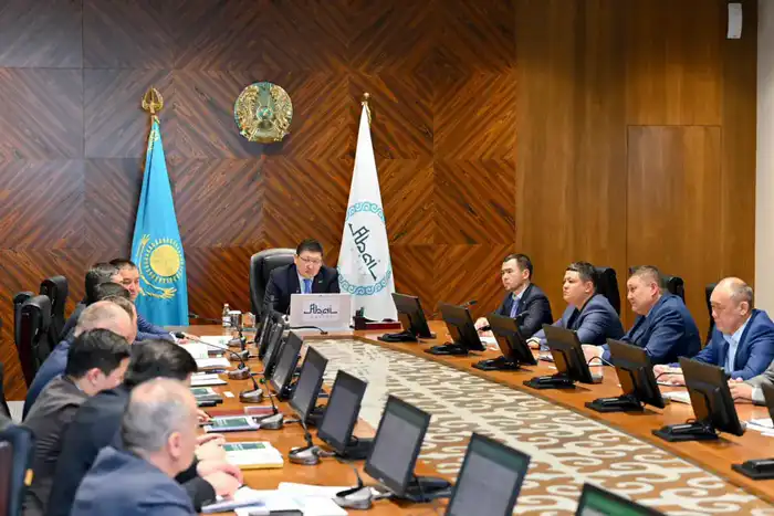 Аким области встретился с представителями АО «Транстелеком» (5)