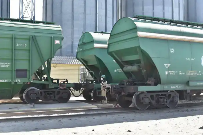 Зерно на железных крыльях: рекордные 14,3 миллиона тонн в 2025 году Павлодаре
