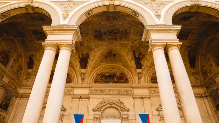 Политический кризис в Чехии: оппозиция объединяется для отставки спикера из-за высказываний об Украине Павлодаре