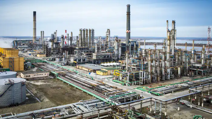 Приостановка добычи нефти на Тенгизе: создана спецкомиссия для оценки ситуации на производственных объектах ТОО 'Тенгизшевройл' Павлодаре