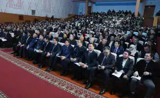 Обсуждение важных вопросов: Ербол Карашукеев встретился с жителями Байзакского района