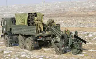 В Конаевском гарнизоне журналисты ознакомились с современными инженерными машинами и дроновыми технологиями