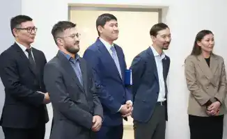 Мост между прошлым и будущим: Дархан Жазықбай и «Школа аналитики» обсуждают эволюцию государственного управления