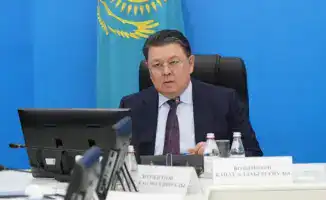 Обсуждение мер по водосбережению и устойчивому сельскому развитию в Алматинской области: совещание Каната Бозумбаева