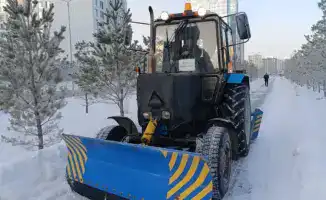 Астана активно очищает улицы от снега: вывезено более 3 миллионов кубометров