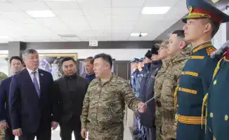 Депутаты и военные: законопроекты на страже армии!