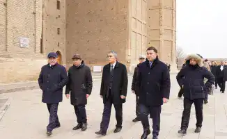 Посещение мавзолея Ходжи Ахмеда Ясауи министрами водного хозяйства Узбекистана и Казахстана: шаг к укреплению двусторонних отношений