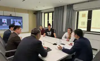 Вице-министр Куандык Кажкенов выслушал граждан по вопросам жилья и строительных стандартов