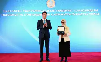 Вручение Золотой звезды и ордена «Отан» родственникам Бауыржана Момышулы восстановило историческую справедливость и подчеркнуло народную память о герое