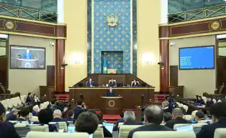 Одобрение Мажилисом законопроектов в сфере транспорта укрепит международные связи Казахстана
