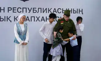 Обсуждение национальных ценностей в контексте казахстанской литературы на круглом столе в Алматы