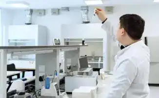 Медицина 2025: Поликлиники, ИИ и врачи нового поколения!