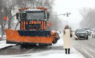 В Алматы стартовал экологический челлендж для школьников, направленный на создание электронных открыток