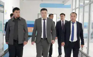 В Туркестанской области открытие детской футбольной школы способствует развитию молодежного спорта и социальной инфраструктуры региона.