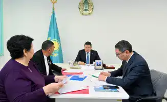 Аким области обещает контроль над решениями проблем граждан