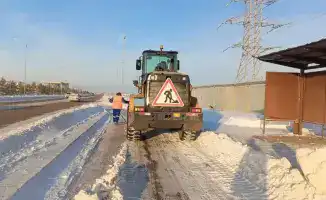 Снегопад в Астане: технику не счесть!