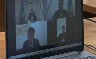 Вице-министр Бауыржан Омарбеков обсудил развитие села и малых городов в общественной приёмной «Amanat»