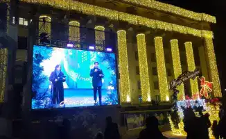 Новогодний концерт на площади Астана в Алматы