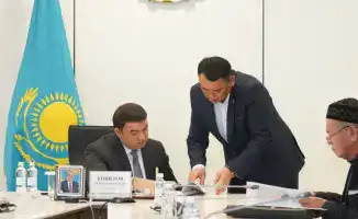 Приём граждан акимом Туркестанской области обсуждение вопросов жилья земельных участков социальной поддержки связи