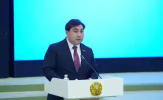 Казахстан готовит ИИ-офицеров для цифрового будущего!