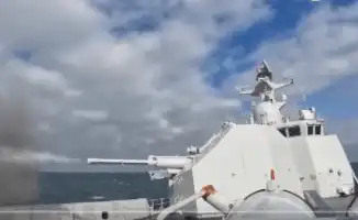 Китай провел 10-часовые учения у берегов Тайваня: запуск ракет и демонстрация новых десантных кораблей