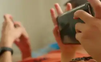 Азербайджан: Соцсети под угрозой? Депутат требует слушаний!