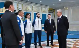 Токаев поддержал казахстанских спортсменов на Олимпиаде, укрепив национальную гордость и единство страны