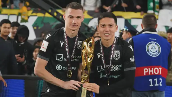 Шотландский клуб 'Хартс' прокомментировал возможный переход казахстанского футболиста Ислама Чеснокова Павлодаре