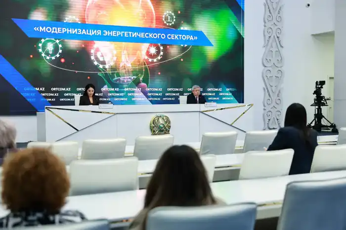 17 тысяч км электросетей и 377 км тепловых сетей обновят в этом году (5)