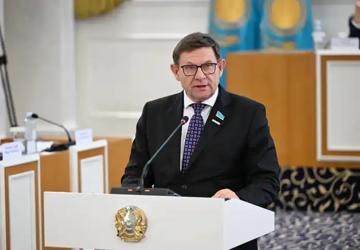 Сергей Пономарев: новая Конституция Казахстана как основа для защиты прав человека и гражданского общества Павлодаре