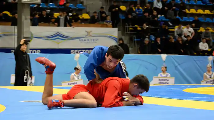 Карагандинская область принимает чемпионат Казахстана по самбо с участием 570 спортсменов для формирования национальной сборной Павлодаре