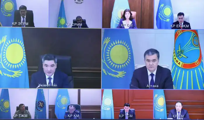 Бектенов против дезинформации: Конституция в фокусе! Павлодаре